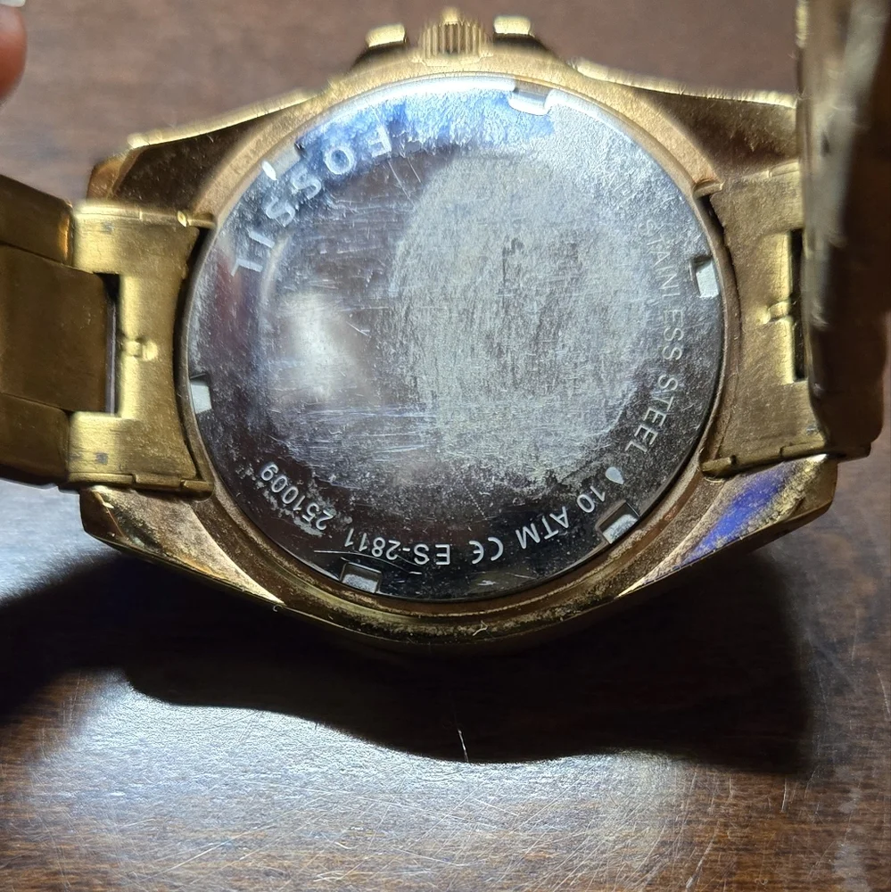 Fossil rose gold watch - Picture 6 of 6